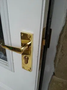Cedarhurst Locksmith Store Cedarhurst, NY 516-247-6458 - broken-key-extraction