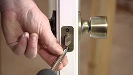 Cedarhurst Locksmith Store Cedarhurst, NY 516-247-6458 Cedarhurst Locksmith Store Cedarhurst, NY 516-247-6458 - changing-locks
